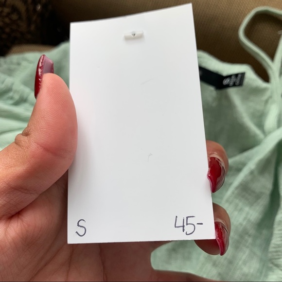 Doe & Rae Ruffled Off-Shoulder Top - Picture 6 of 8